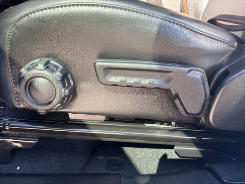 Used 2023 Jeep Gladiator Mojave w/ LED Lighting Group AWD/4WD image 14