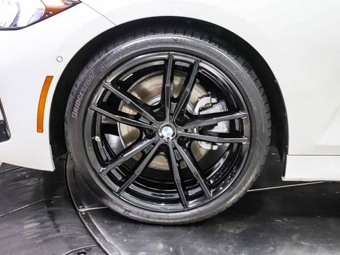 Used 2023 BMW 330i Sedan w/ M Sport Package RWD image 9