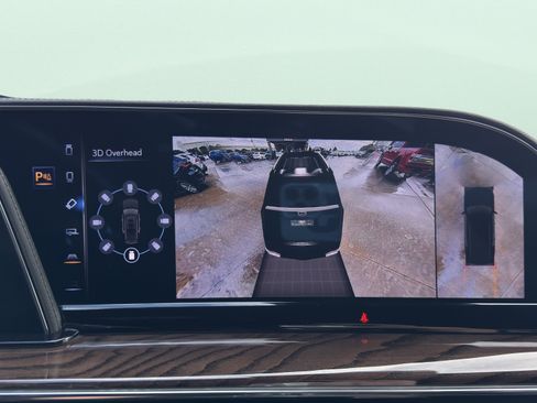 Used 2022 Cadillac Escalade ESV Premium Luxury Platinum w/ Heavy-Duty Trailer Package image 92