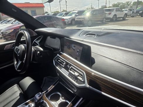 Used 2020 BMW X7 M50i AWD/4WD image 6