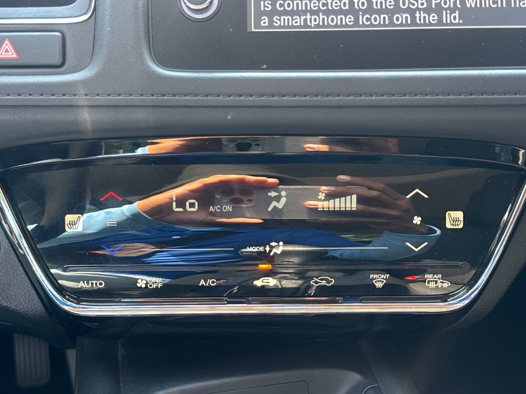 Used 2021 Honda HR-V EX image 25