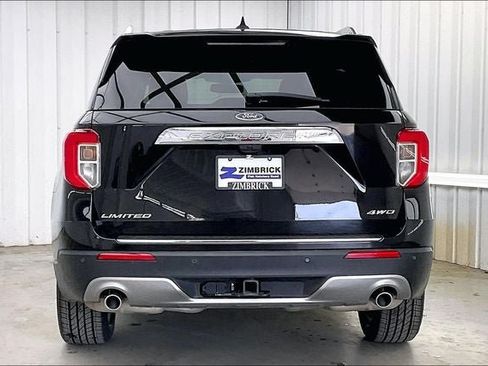 Used 2023 Ford Explorer Limited w/ Limited Technology Package AWD/4WD image 4