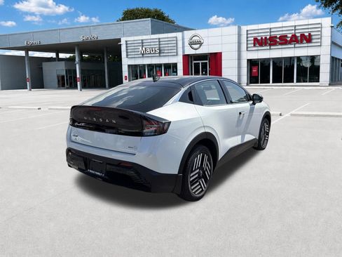 New 2026 Nissan Leaf SV+ w/ Floor Mat Package (SV+) FWD image 4