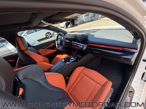 Used 2026 BMW M5 w/ M Driver's Package AWD/4WD image 36