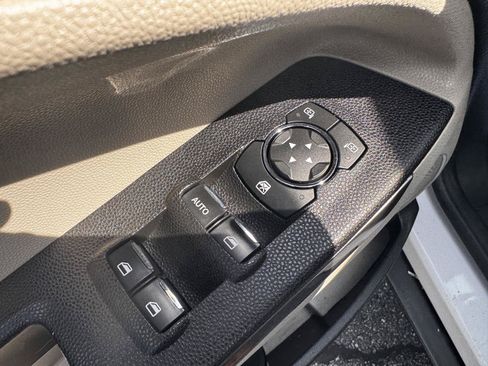Used 2019 Ford EcoSport SE w/ SE Convenience Package AWD/4WD image 18