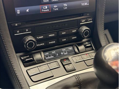 Used 2019 Porsche 718 Boxster image 15