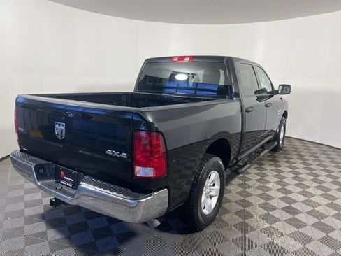 Certified 2022 RAM 1500 Classic SLT AWD/4WD image 9