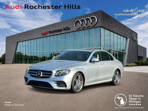Used 2017 Mercedes-Benz E 300 4MATIC image 1