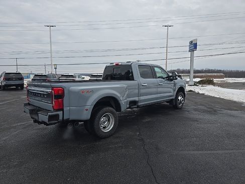 Used 2024 Ford F350 Platinum image 8