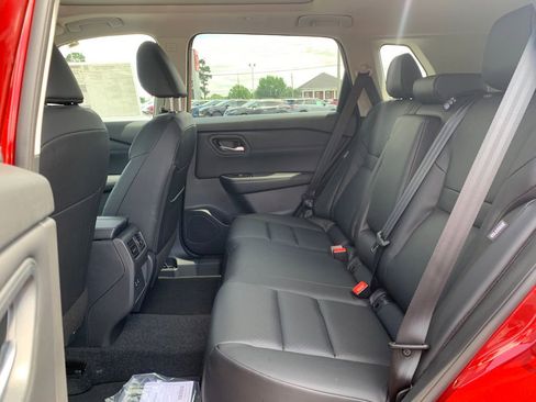 New 2026 Nissan Rogue SV FWD image 23