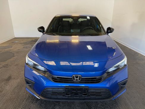 Used 2022 Honda Civic Sport image 3