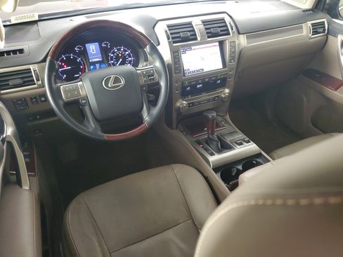 Used 2015 Lexus GX 460 image 15