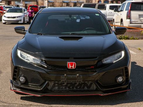 Used 2018 Honda Civic Type R image 3
