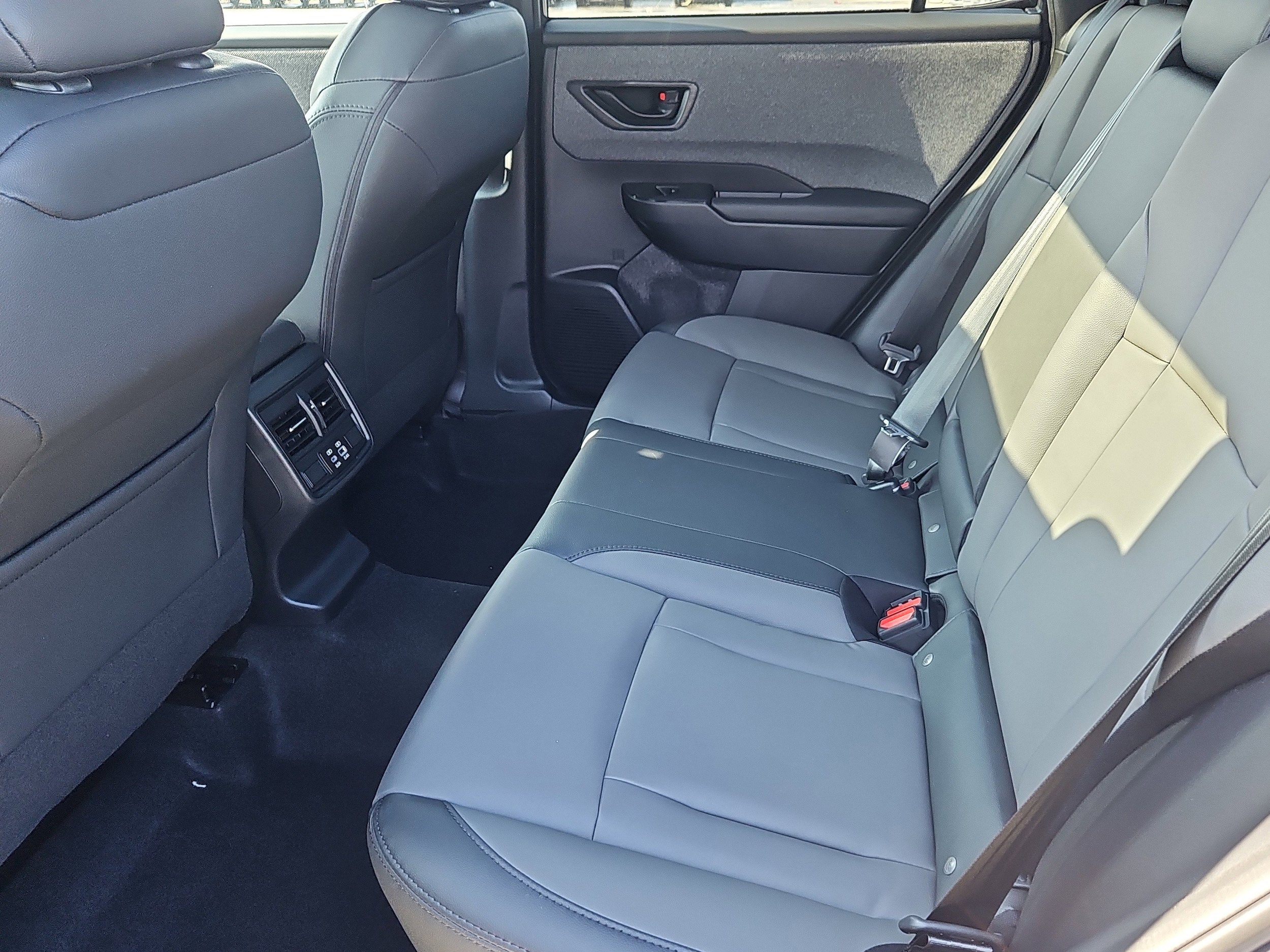 New 2026 Subaru Outback Premium AWD/4WD image 18