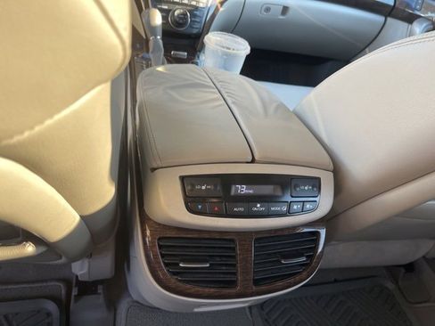 Used 2011 Acura MDX w/ Technology & Entertainment image 8