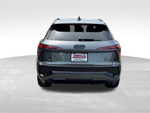 New 2026 Audi Q3 quattro 2.0T AWD/4WD image 6