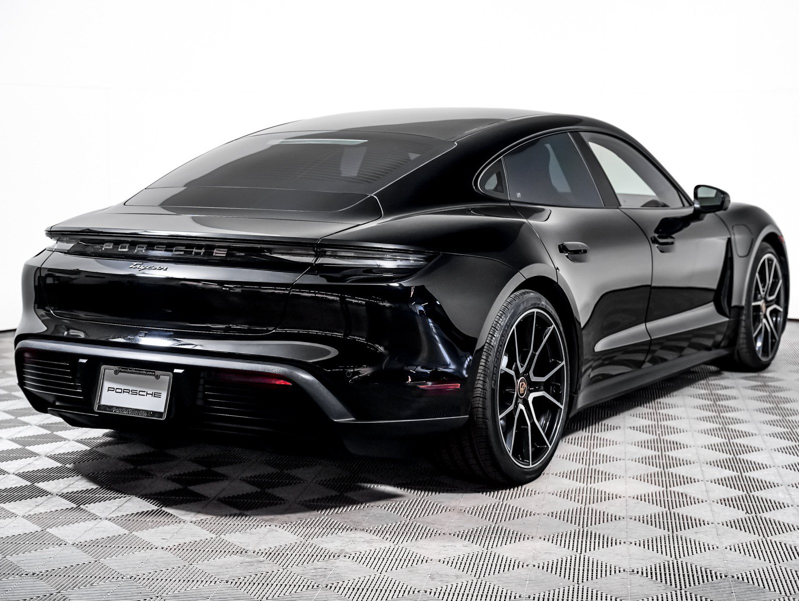 Certified 2023 Porsche Taycan RWD image 10