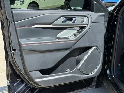 Certified 2026 Ford Explorer ST w/ Sun And Sound Package AWD/4WD image 15