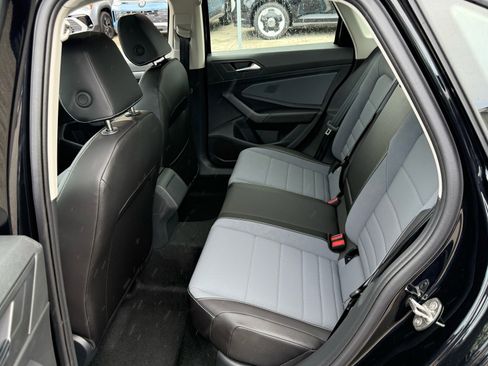 New 2026 Volkswagen Jetta SE image 7