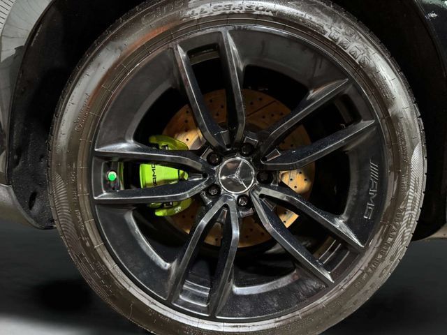 Used 2021 Mercedes-Benz AMG GT 43 image 28