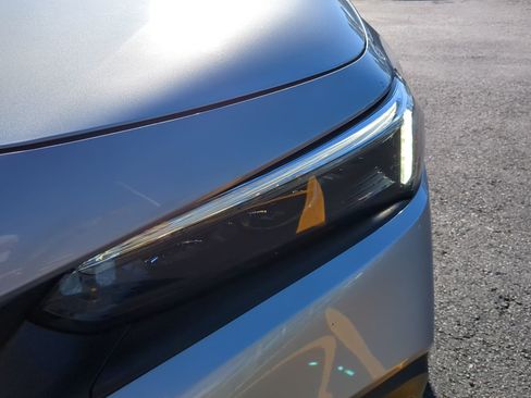 Used 2024 Honda Civic Sport image 11