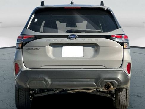 Used 2026 Subaru Forester Premium AWD/4WD image 5
