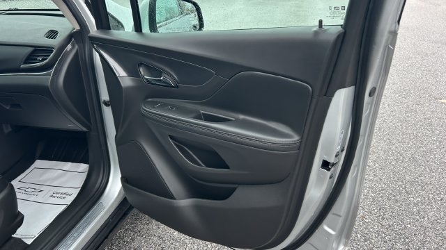 Certified 2019 Buick Encore Essence AWD/4WD image 32
