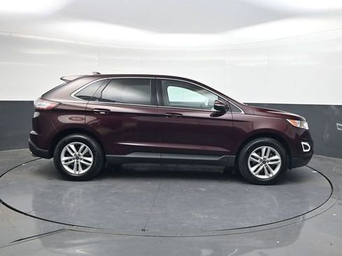 Used 2018 Ford Edge SEL w/ Equipment Group 201A image 3