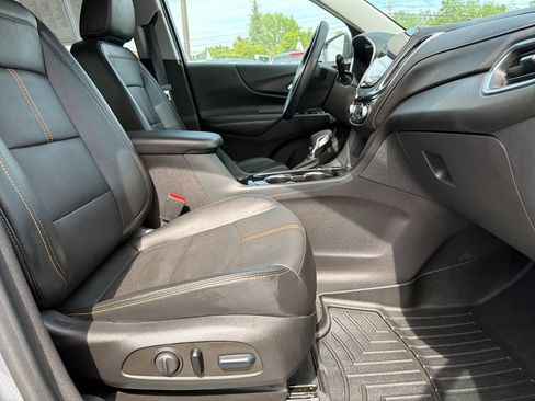 Used 2024 Chevrolet Equinox Premier AWD/4WD image 37