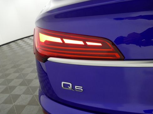 Used 2023 Audi Q5 2.0T Premium Plus image 2