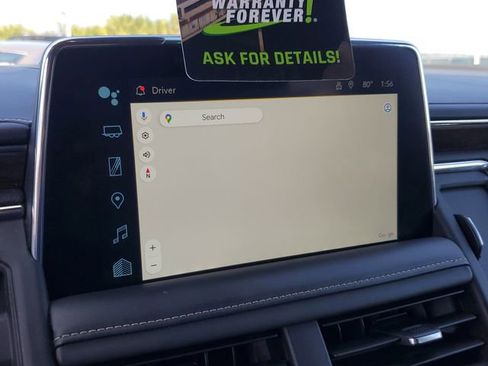 Used 2023 Chevrolet Suburban Premier image 29