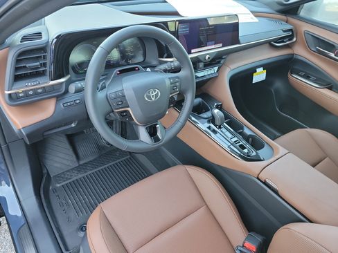 New 2026 Toyota Crown Signia w/ Advanced Technology Package AWD/4WD image 8