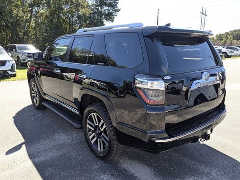 Used 2021 Toyota 4Runner Limited image 6