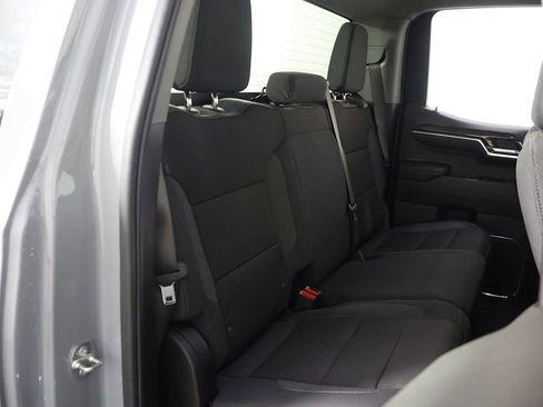 Used 2024 GMC Sierra 1500 Elevation image 31