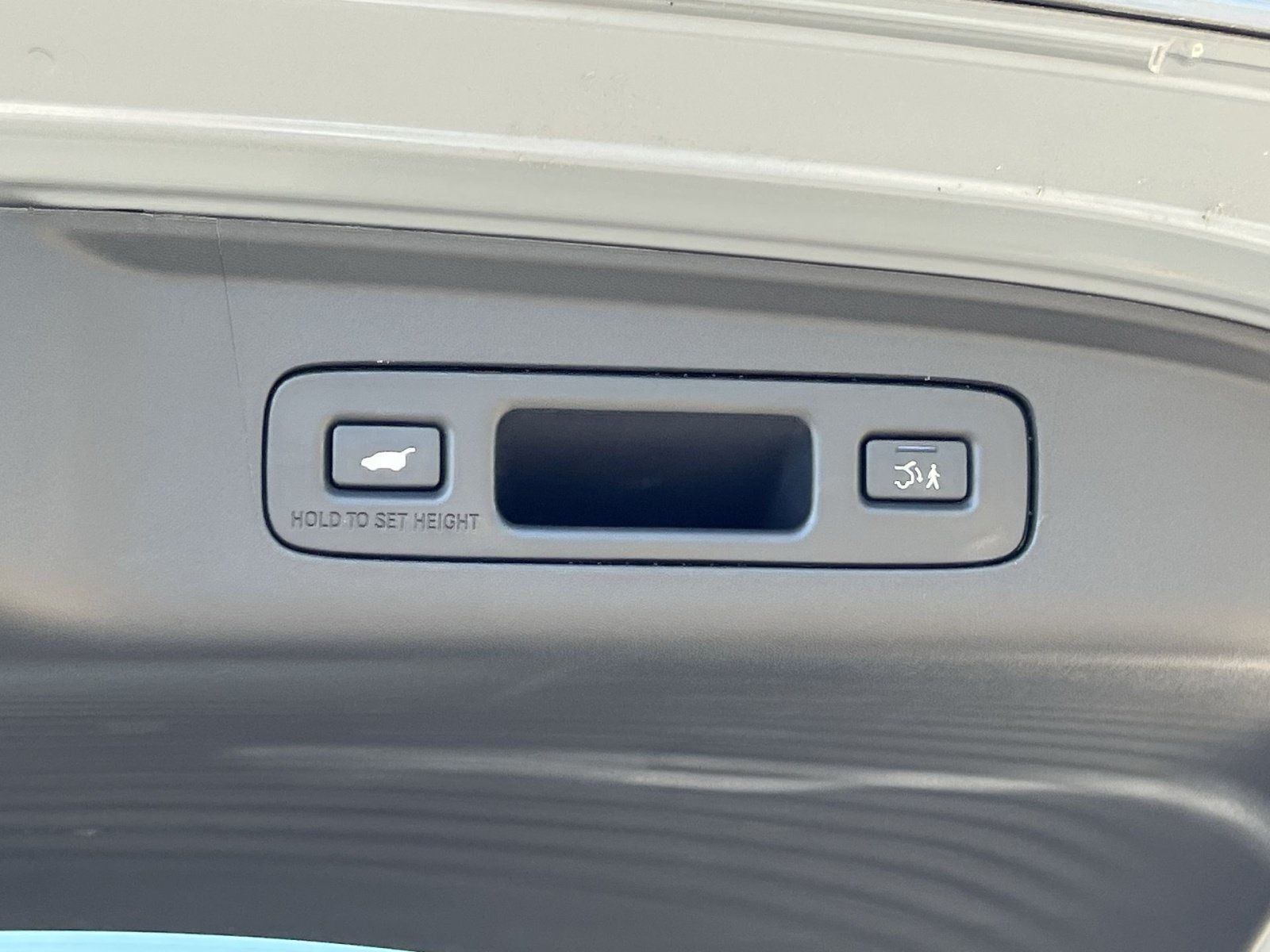 Certified 2025 Acura ADX FWD image 25