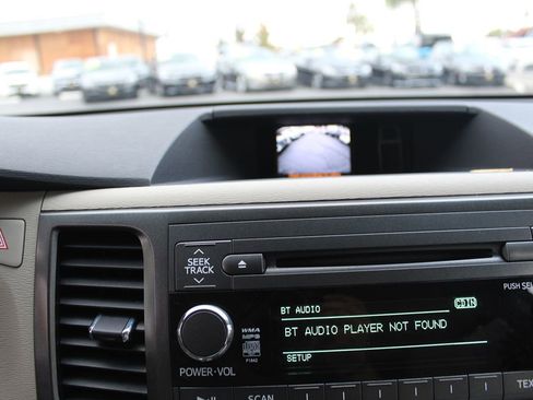 Used 2012 Toyota Sienna LE image 29