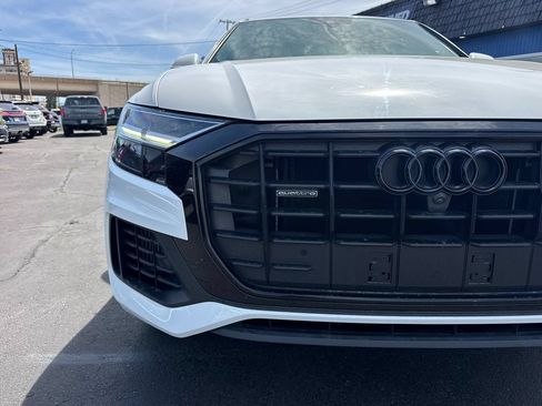 Used 2021 Audi Q8 Premium w/ Black Optic Package AWD/4WD image 3