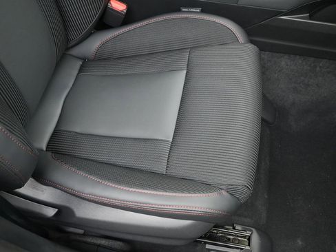 Used 2025 Subaru Legacy Sport image 12