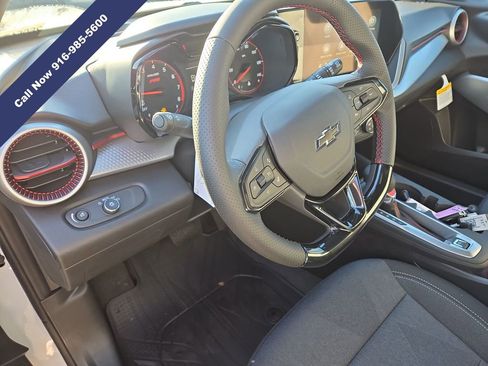 New 2026 Chevrolet Trax RS w/ Sunroof Package image 3