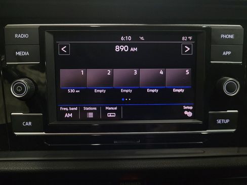 Used 2019 Volkswagen Jetta SE FWD image 25