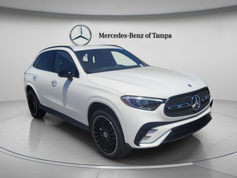 Certified 2026 Mercedes-Benz GLC 300 image 4
