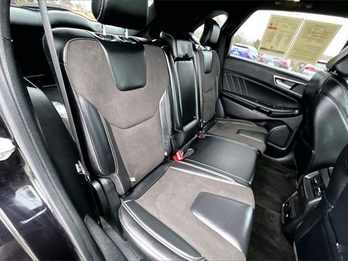 Used 2020 Ford Edge ST w/ Equipment Group 401A image 25