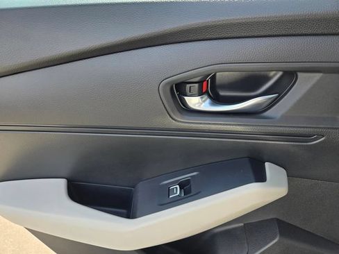 Certified 2023 Honda Accord EX image 13