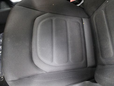 Used 2020 Jeep Renegade Latitude image 16