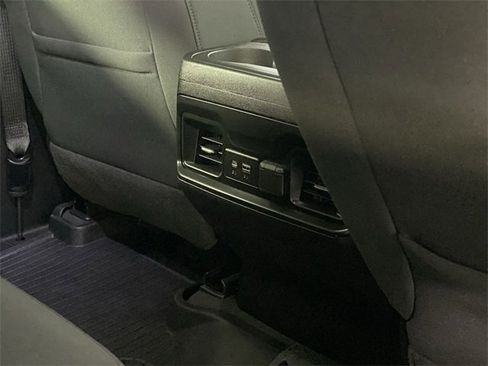 Certified 2022 Chevrolet Silverado 1500 RST w/ Z71 Off-Road Package image 27