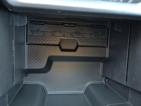 New 2026 RAM 1500 Laramie AWD/4WD image 18