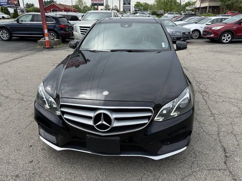 Used 2016 Mercedes-Benz E 350 4MATIC Sedan image 2