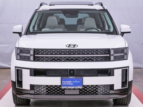 Used 2025 Hyundai Santa Fe Calligraphy image 4