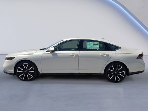 New 2026 Honda Accord Touring image 2