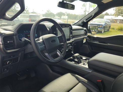 New 2025 Ford F150 Lariat w/ Equipment Group 501A Mid image 7